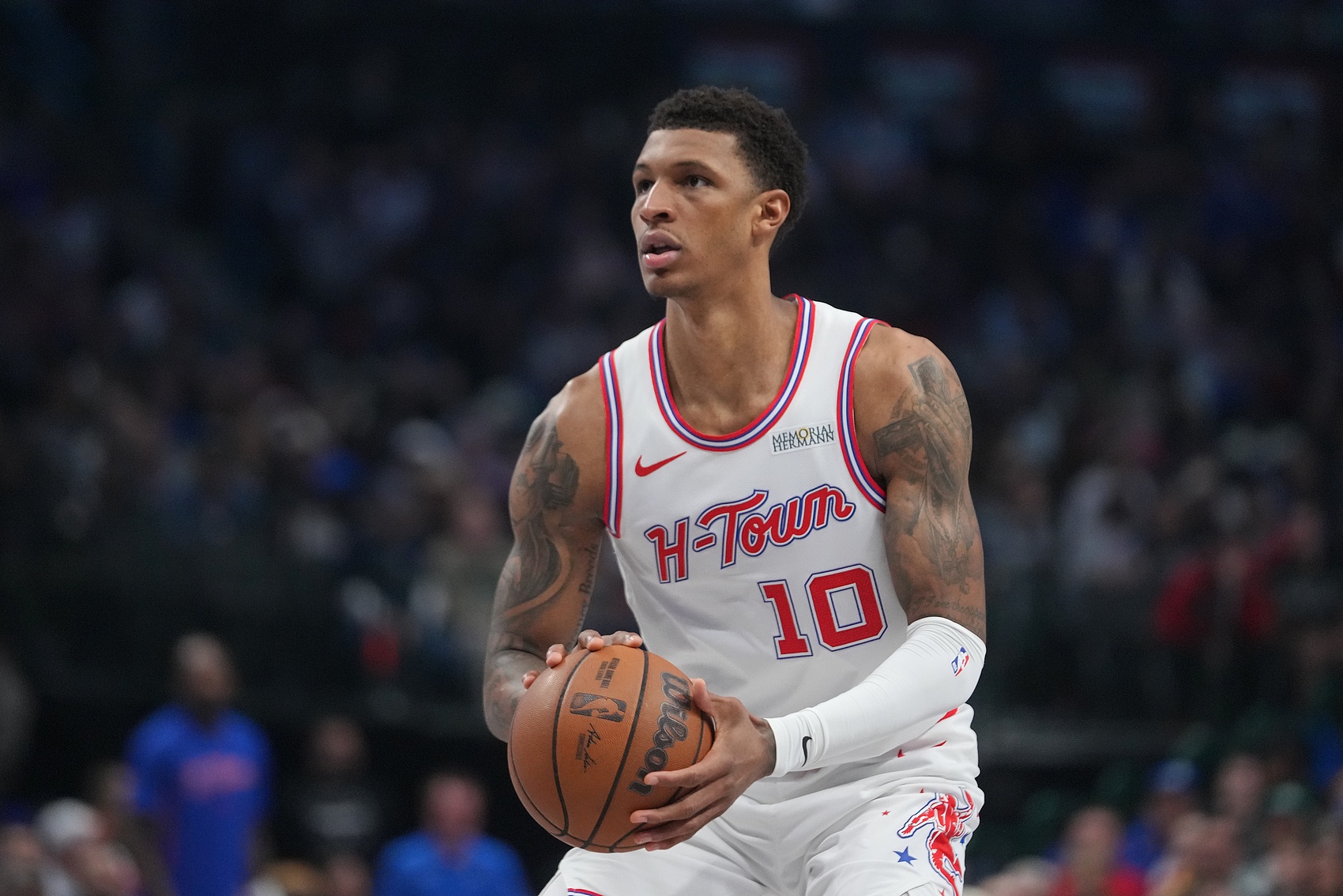 万博官网-终于开窍了！小贾巴里·史密斯18分7板 关键时刻连得8分完成救赎~